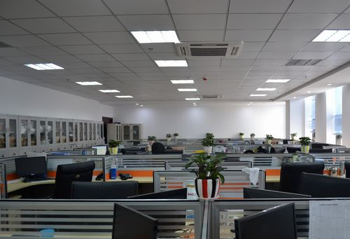 北礦科技：公司磁性材料業(yè)務(wù)以鐵氧體永磁材料為主，同時(shí)也涉及稀土永磁材料等:永磁鐵氧體
